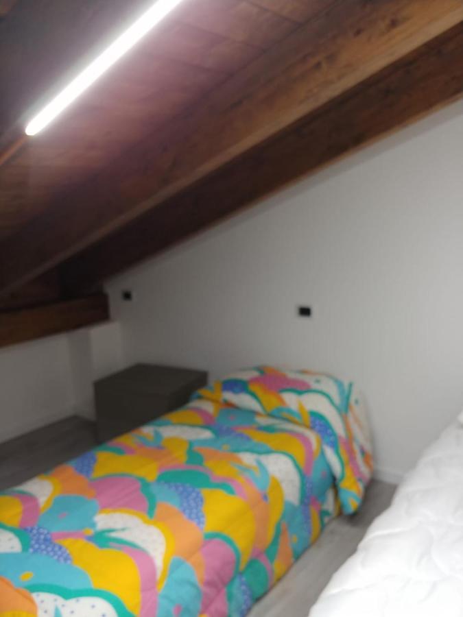 Camera Con Bagno Mirjana Cislago Luaran gambar